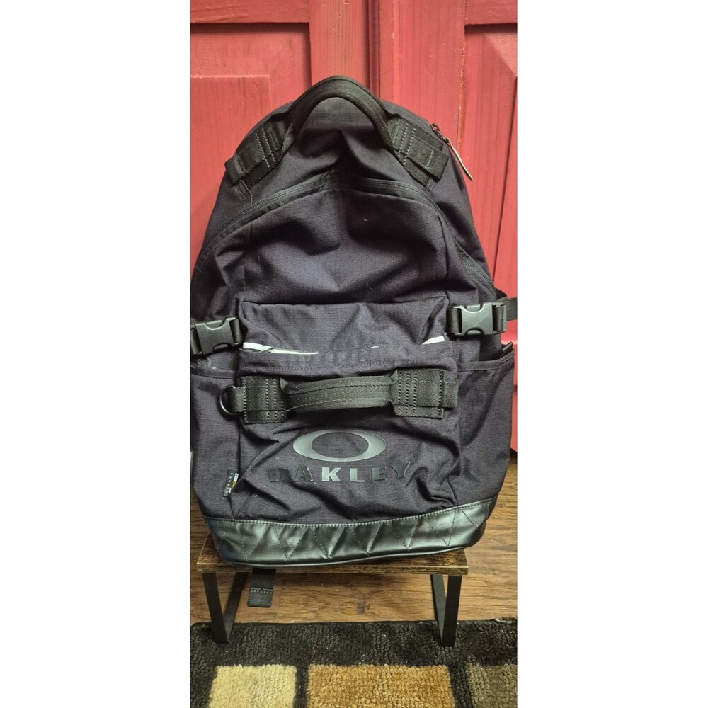Oakley Utility Backpack Blackout Cordura School Travel Work Everyday Pack EUC